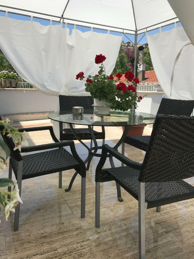 Ma Maison Касерта Екстериор снимка