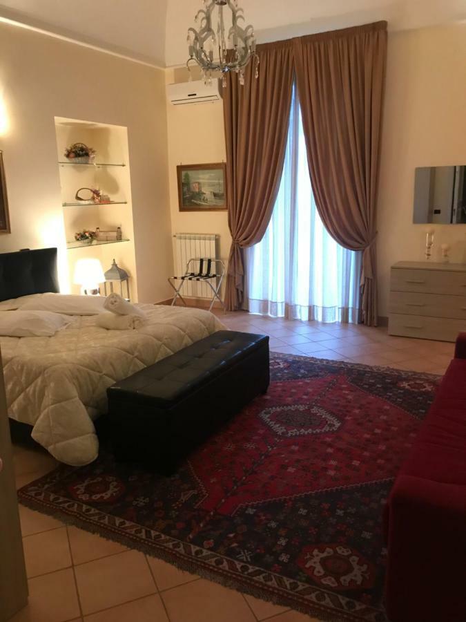 Ma Maison Касерта Екстериор снимка